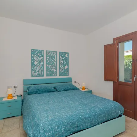 Giardino E Piscina بورتو سان باولو