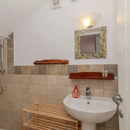 Giardino E Piscina * بورتو سان باولو
